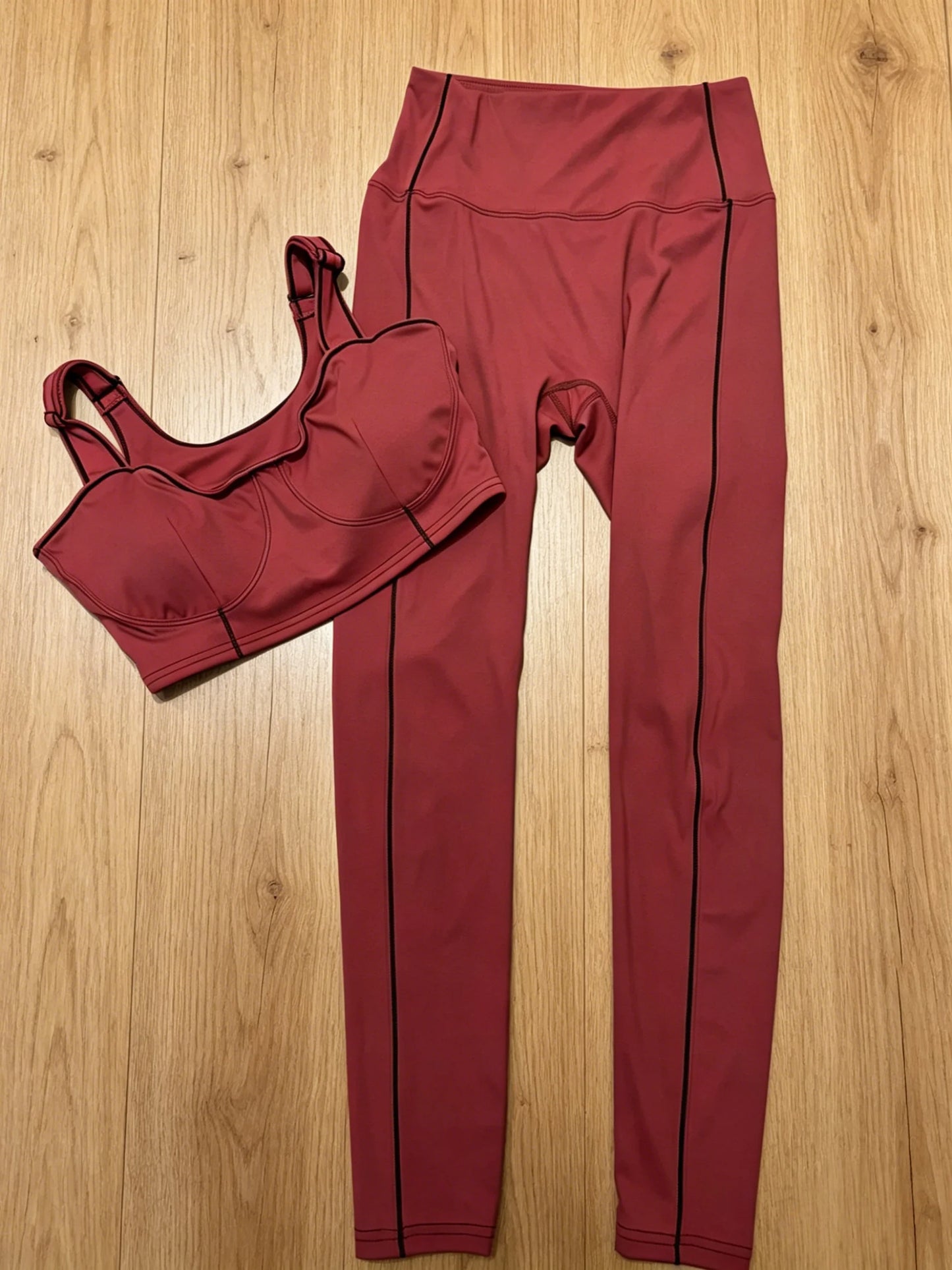 2026 New Style Womens Red Yoga Wear Sports Set Size M L Slim Fit Sporty Style High Elasticity Code 029