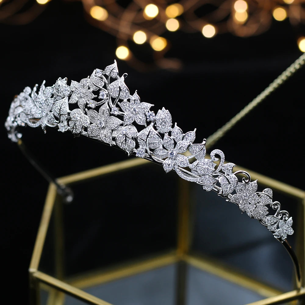 ASNORA Cubic Zirconia Crown For Women Birthday Gift Silver Color Diadem Bride Tiaras Classic Headband Wedding Hair Accessories