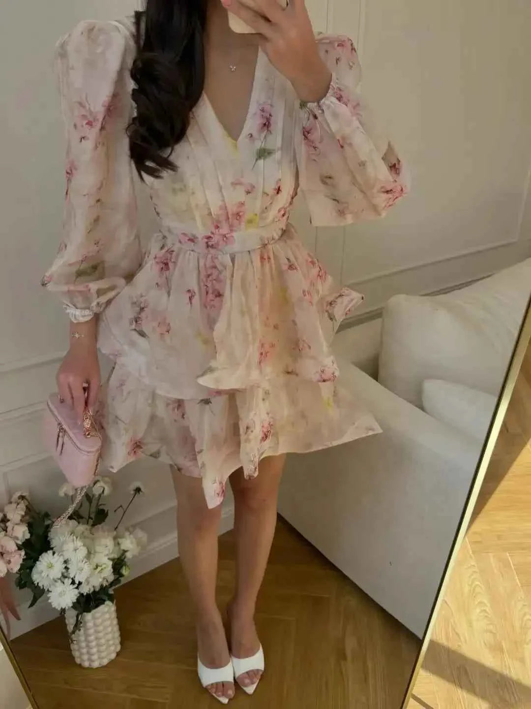 Elegant Printed Mini Dresses Women Chic Waist-cinching V-neck Puff Long Sleeve Aline Dress Fashion New Holiday Robes Summer 2026