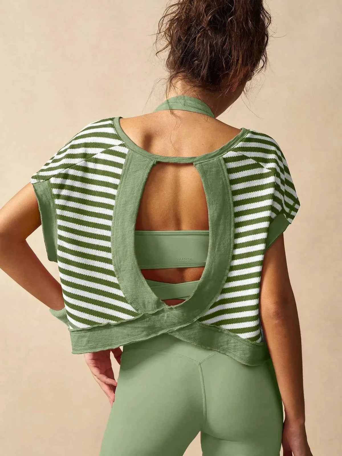 Women Striped Open Back Workout Top Gym Crop Top Summer Active Wear