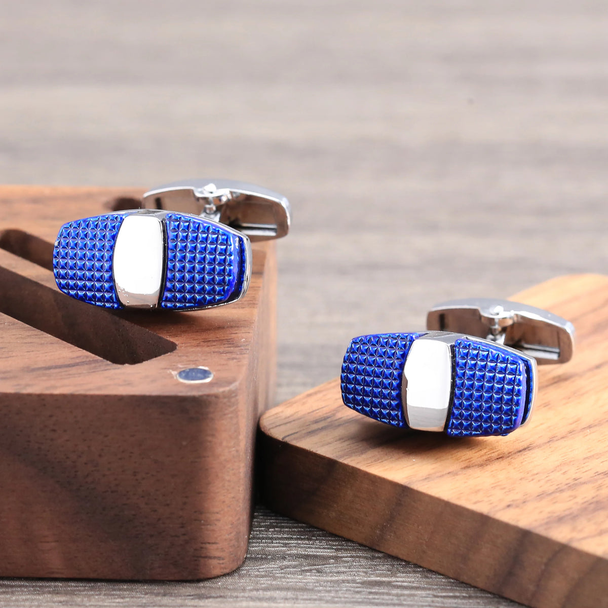 Luxury Brand Oval Shape Silver Plated Cufflinks Copper Blue French Style Shirt Cuffs Mens Wedding Party Dress Jewelry Accessorie