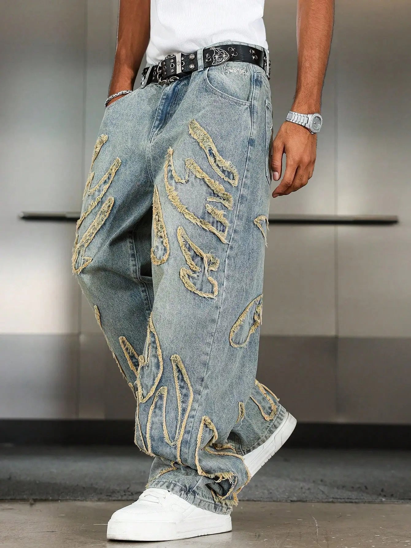 Men's Street Style Casual Patchwork Embroidered Frayed Hem Macau Blue Denim Jeans Trendy Loose Fit Straight Leg Pants