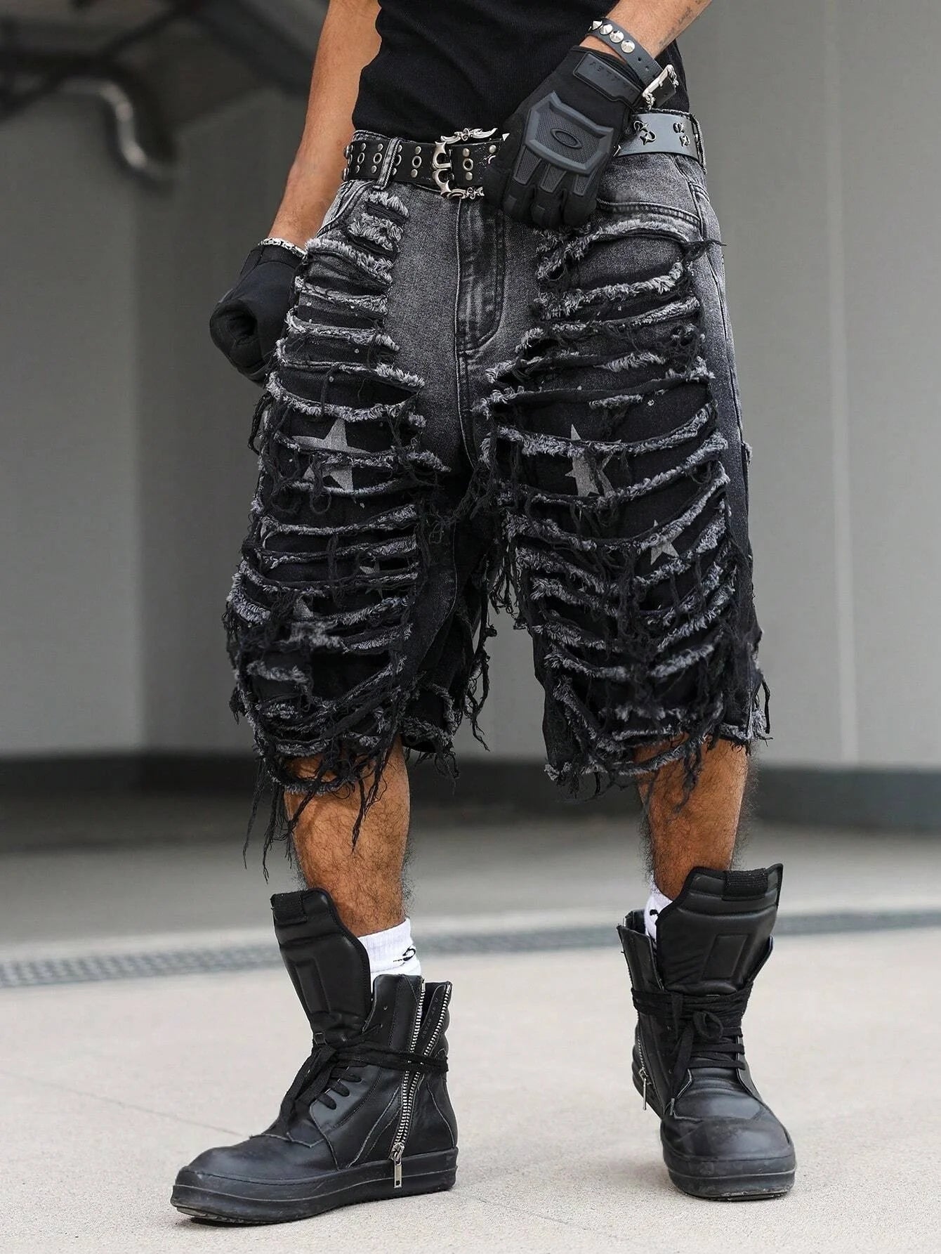 Men's Gothic Vintage Aesthetic Black Washed Ripped Denim Shorts, Summer Trendy Loose Raw Edge Fringed Five-Point Pants