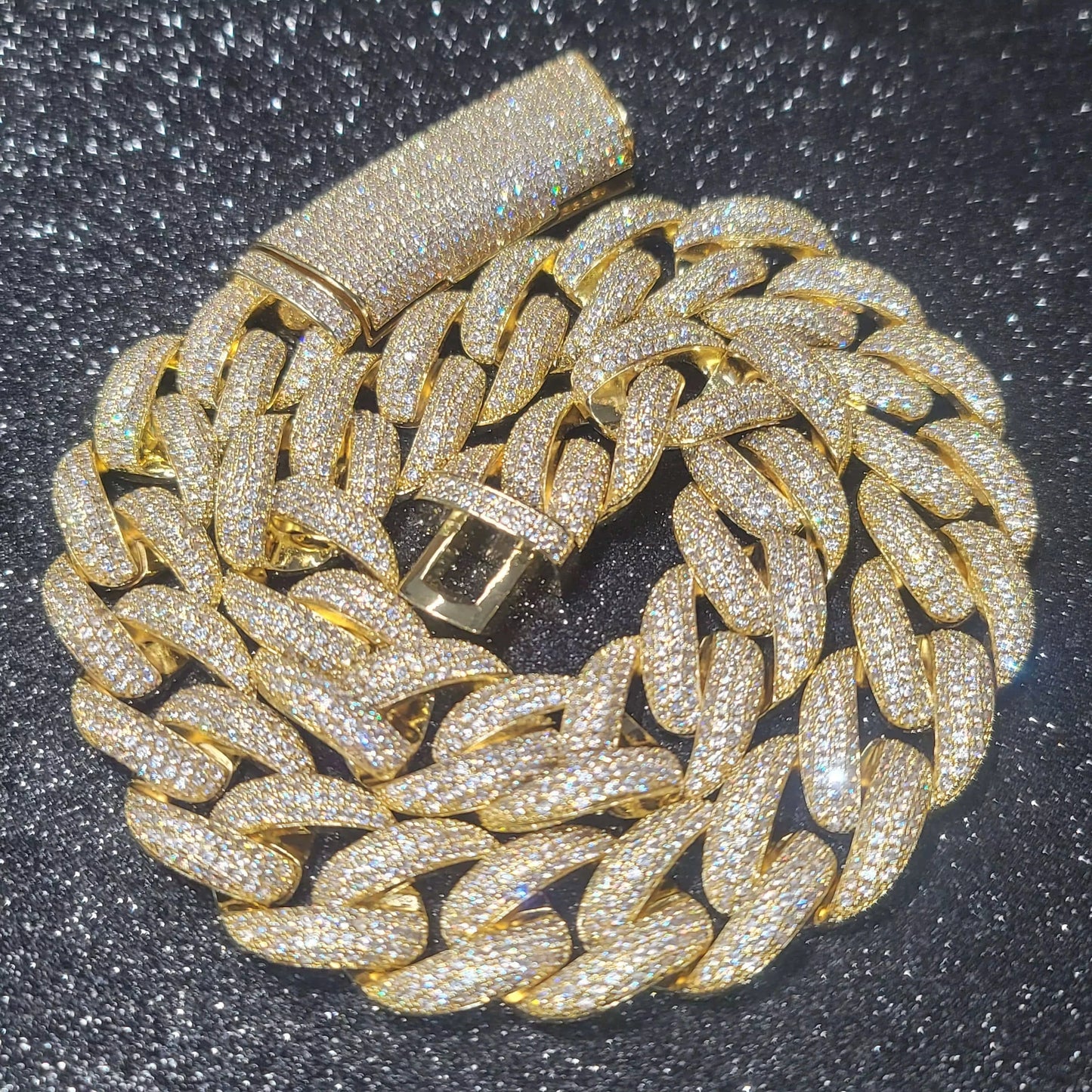 Fashion Miami Cuban Chain Iced Out 15MM Moon Necklace Full Pave Diamonds Long Buckle Necklace Hip Hop Jewelry Necklaces For Men