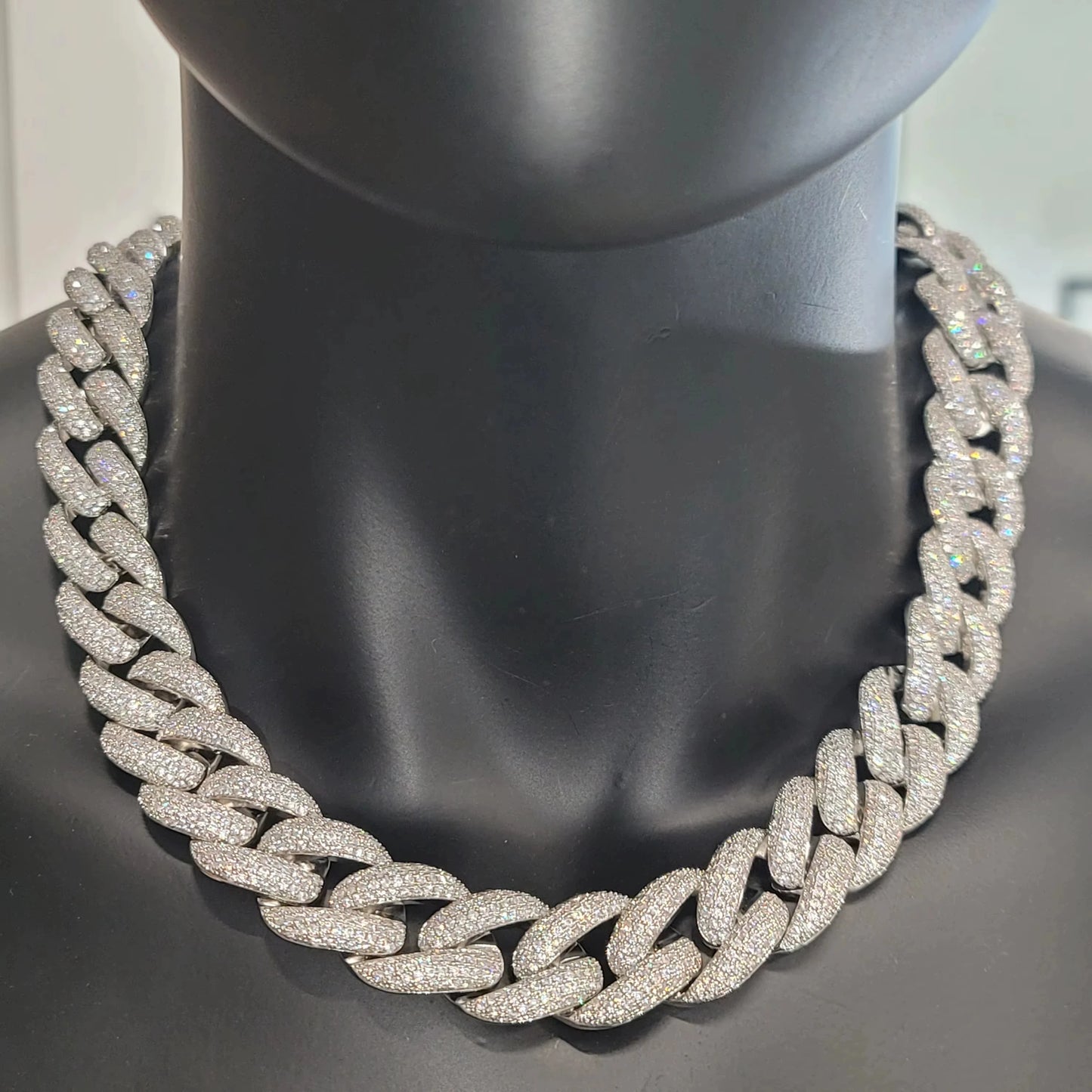 Fashion Miami Cuban Chain Iced Out 15MM Moon Necklace Full Pave Diamonds Long Buckle Necklace Hip Hop Jewelry Necklaces For Men