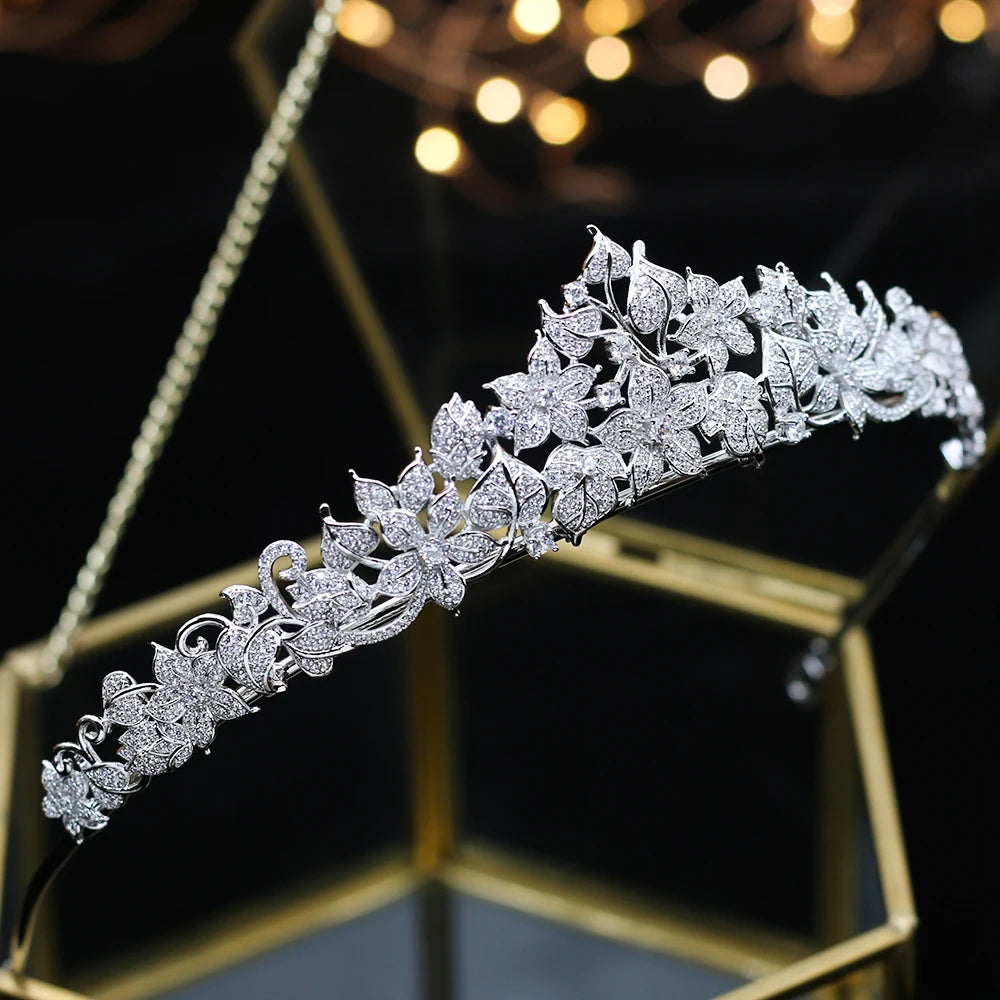 ASNORA Cubic Zirconia Crown For Women Birthday Gift Silver Color Diadem Bride Tiaras Classic Headband Wedding Hair Accessories
