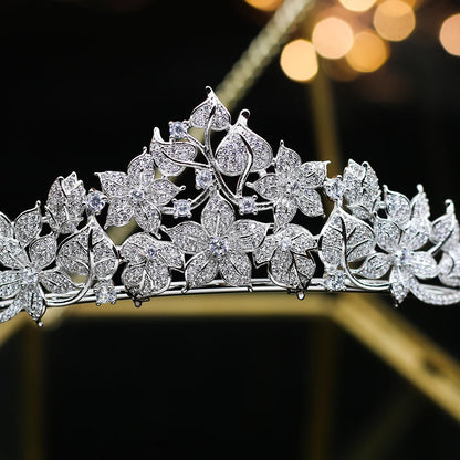 ASNORA Cubic Zirconia Crown For Women Birthday Gift Silver Color Diadem Bride Tiaras Classic Headband Wedding Hair Accessories