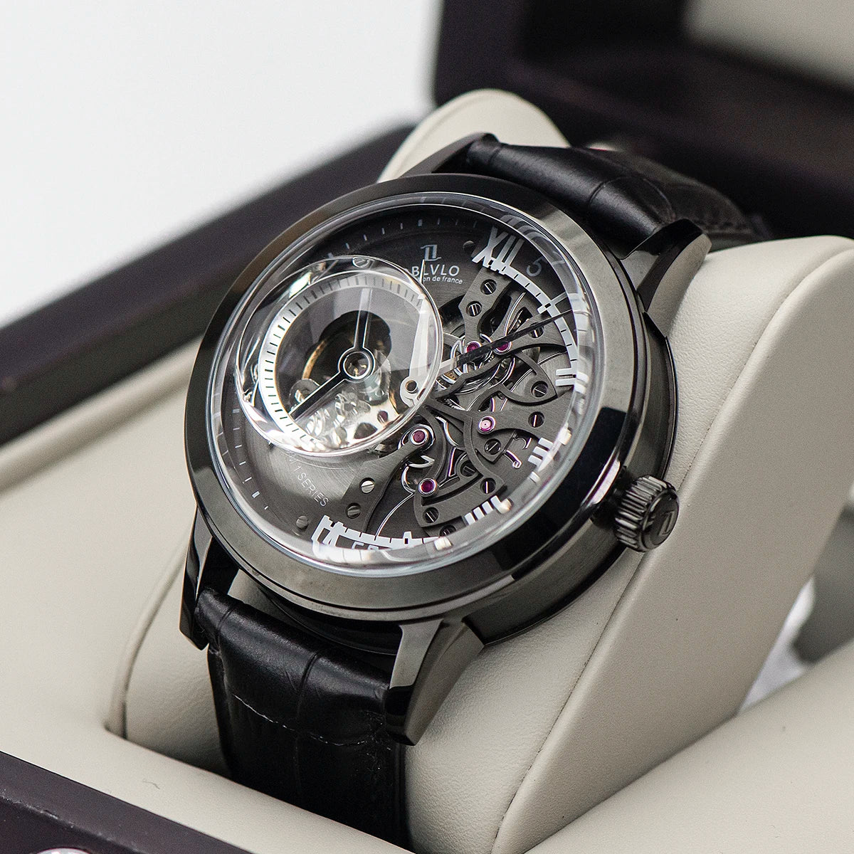 OBLVLO Luxury Retro Casual Men Skeleton Automatic Watches Mechanical Calfskin Strap Mineral Crystal Glass Waterproof Dial 45 VM