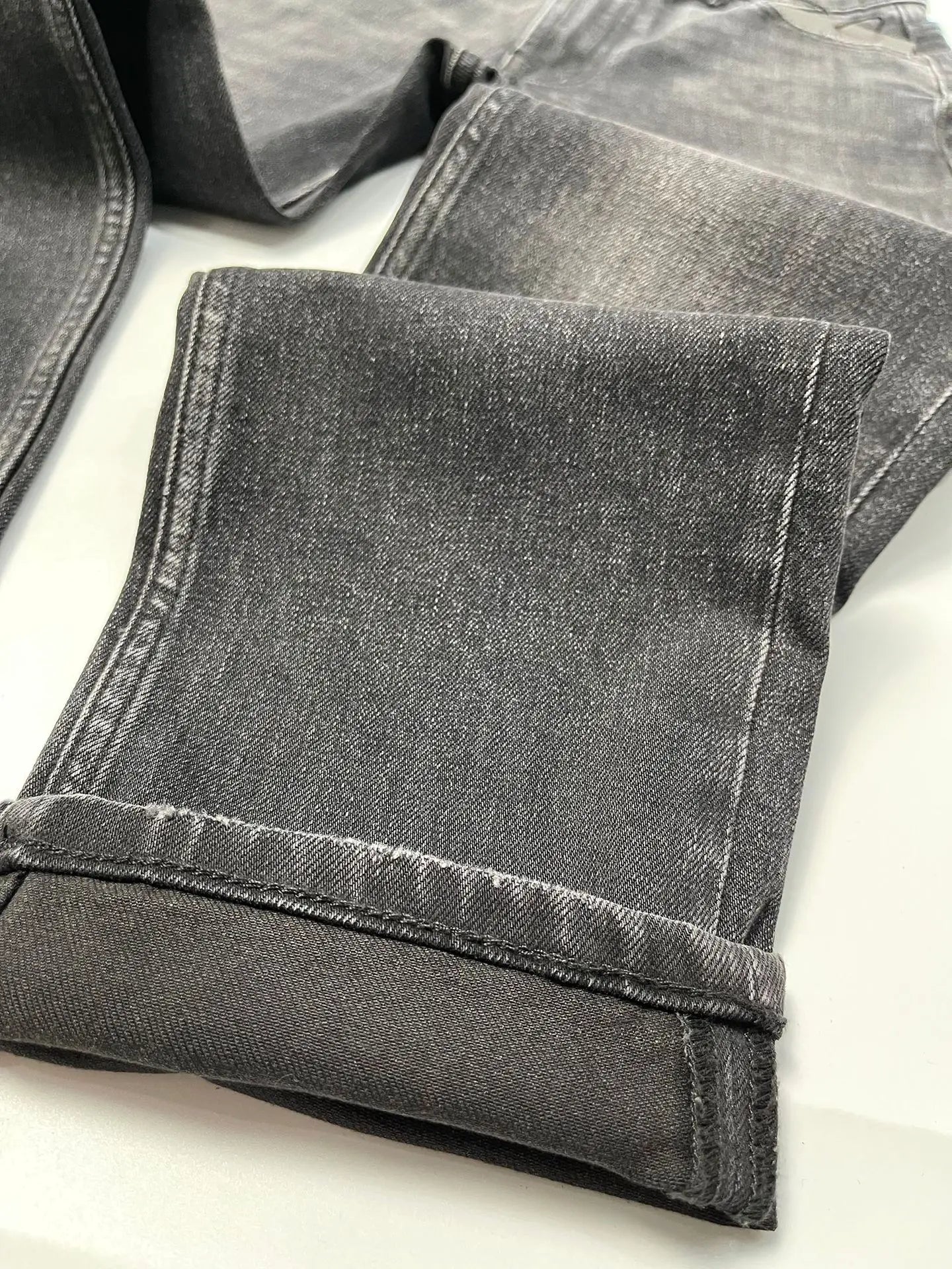Women classic stretch straight jeans fashion casual denim pants