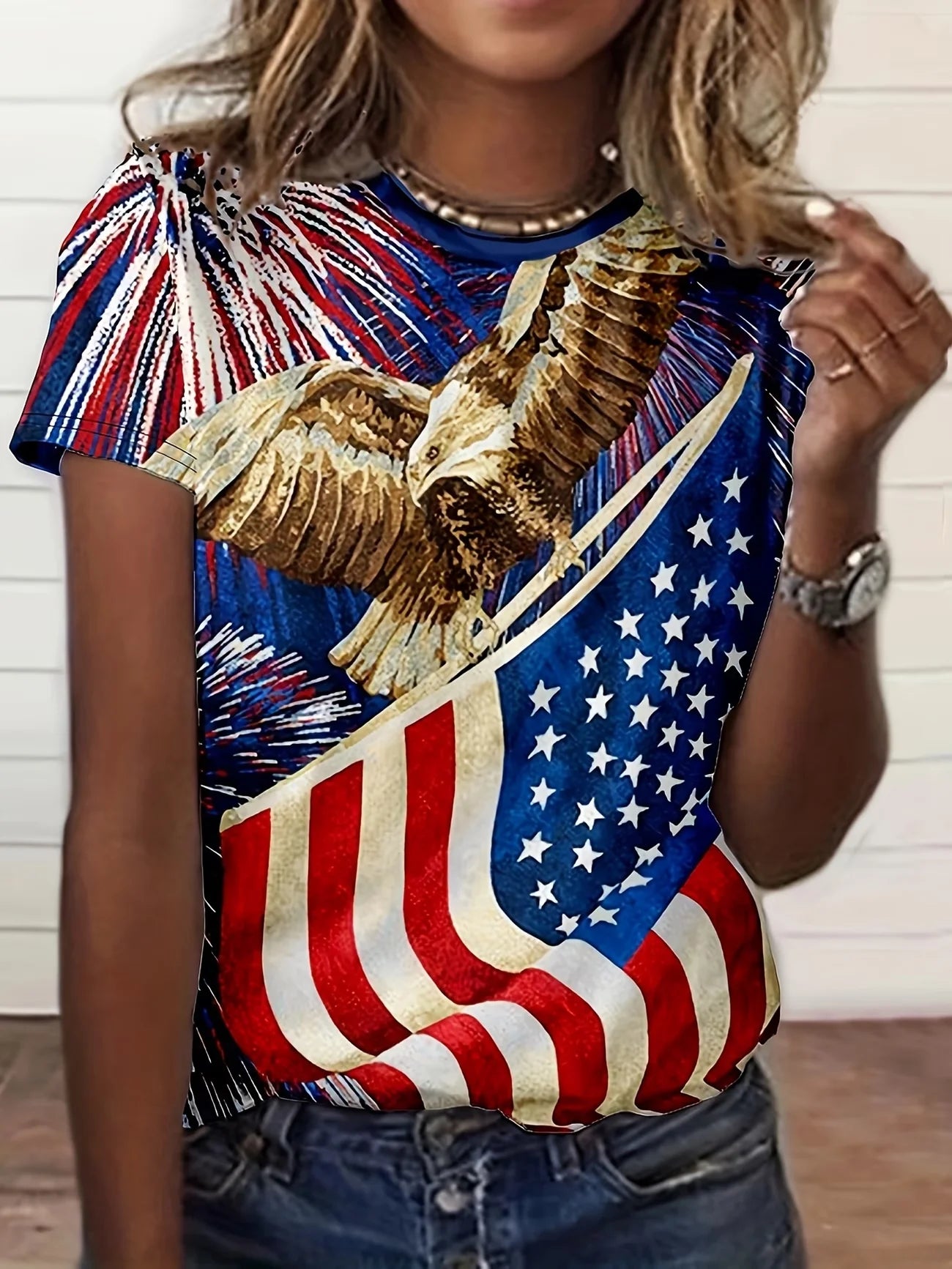 Women's American Flag & Bald Eagle Print T-Shirt Casual Short Sleeve Crew Neck Patriotic Graphic Tee for Summer