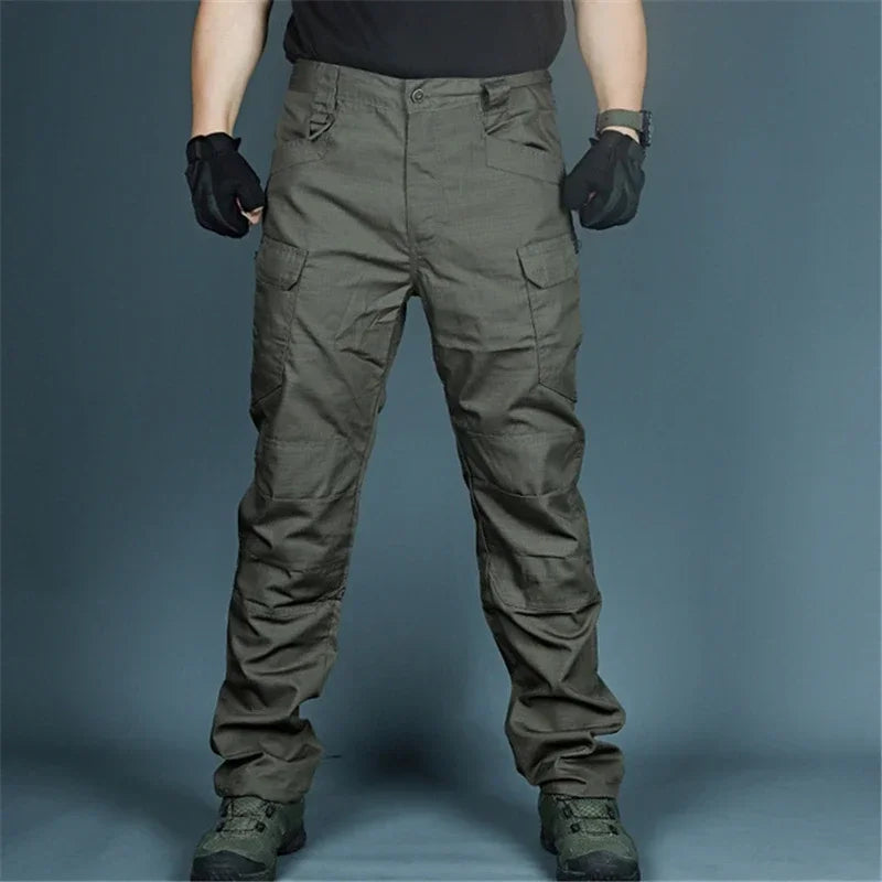 Outdoor Waterproof Tactical Cargo Pants Men Waterproof SWAT Breathable Casual Army Military Trousers Male Quick Dry Cargo Pants
