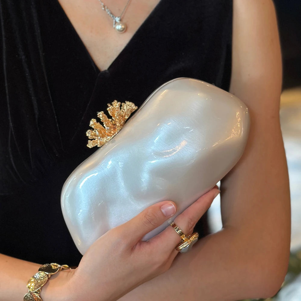 2026 New Shoulder Bag For Women Acrylic Alloy Flower Shell Bag Ladies Fashion Wedding Banquet Evening Bag Bridal Handbag Clutch Purse