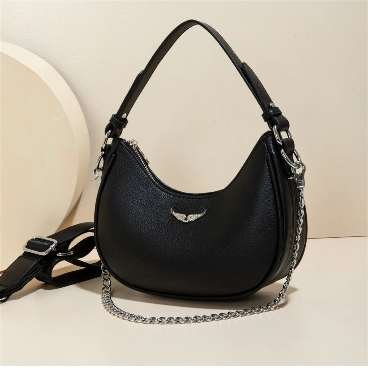 Minimally portable crescent bag for women 2026 new shoulder bag with niche design for commuting crossbody bag