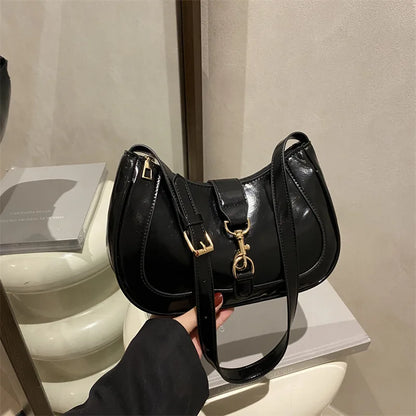 Women's Simple Solid Color Shoulder Bag, Casual Everyday Style, Fashionable Burgundy Color.Shoulder Bag/Tote Bag