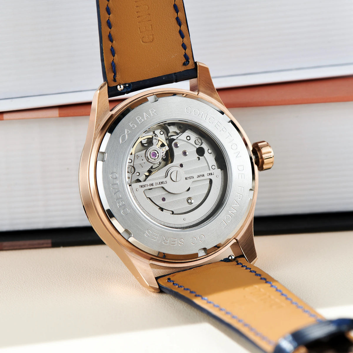 OBLVLO Simple Fashion Automatic Mechanical Watch for Men Luminous Earth Star Leather Strap Waterproof Casual Gift Clock GC