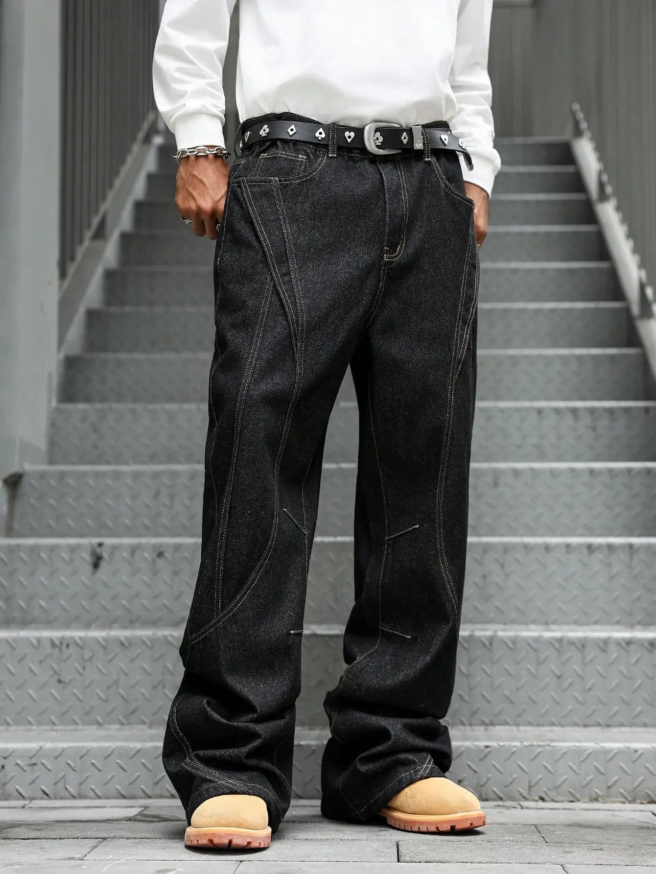 Men's Fashion Trend Casual Patchwork Distressed Flared Black Jeans, Loose, Comfortable, and Breathable Style.