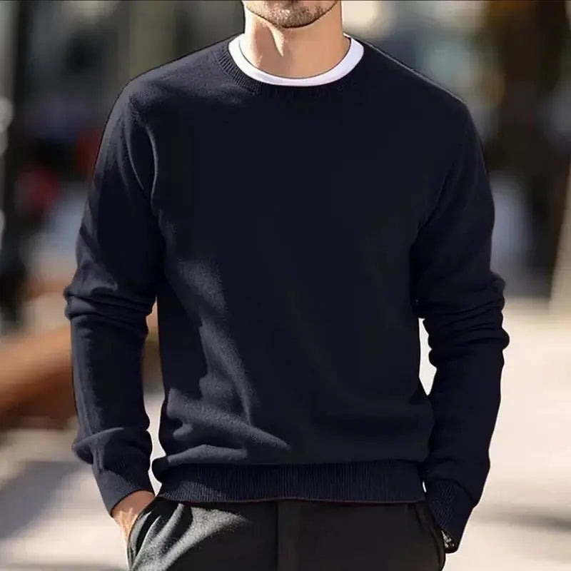 Round neck wool sweater for men, pullover, simple and stylish, loose and oversized, turtleneck, solid color top.