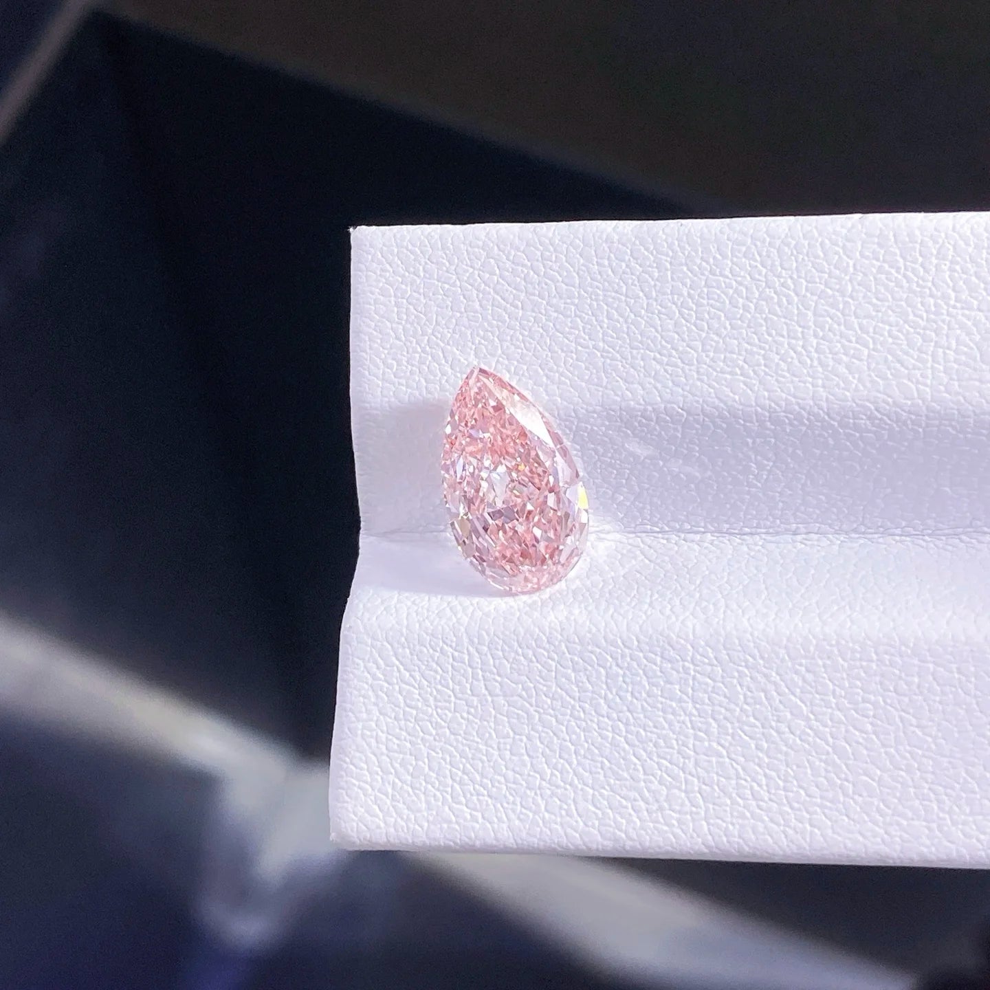 With IGI certificates Pink lab grown diamonds CVD HPHT Fancy Color Lab Created Diamond Wholesale