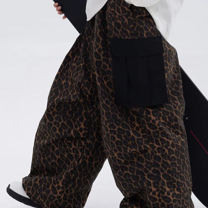 New Ski Pants Men's and Women's Outdoor Veneer Windproof Waterproof Warm Leopard Print Loose Slip