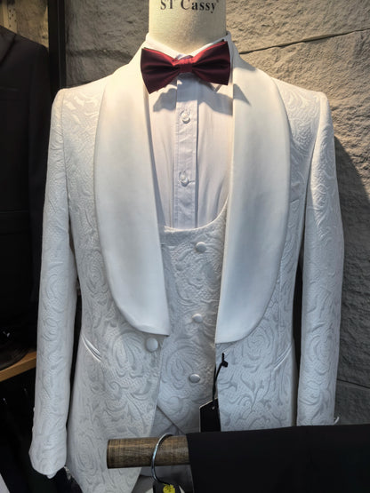 ST Cassy High Quality white party outfit for man luxury Retro carving Slim Fit Tuxedo Prom Suit Fashion Male Groom Wedding