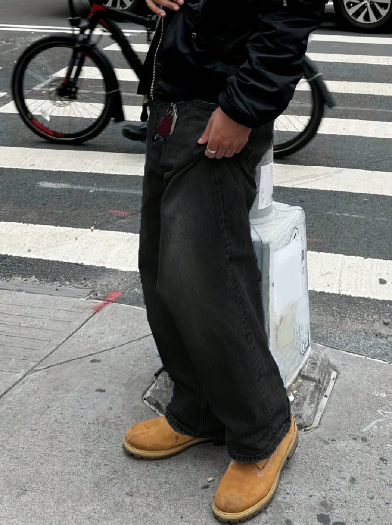 Men's Retro Loose-Fit Jeans, Versatile and Casual for All Seasons