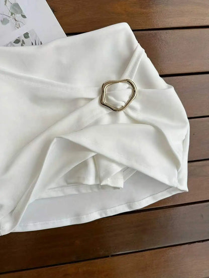 Women's White Short Skirt, Fashionable Solid Color Metallic Accent Pleated Bodycon Mini Skirt, for Fashionable Commuting, Busine