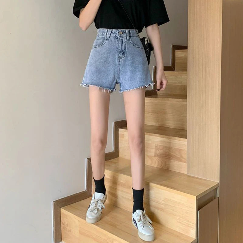 Summer Hot Sale Girls Classic Designer Solid Jeans Lady Fashion High Waist Denim Shorts Female Chic Ripped Short Pants