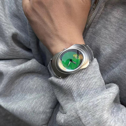 Hot Quartz Watch Mens Y2k Red Alien Style Green Creative Blade Design Special Fashion Unique Steel Men Watch Personalize AAA Clock