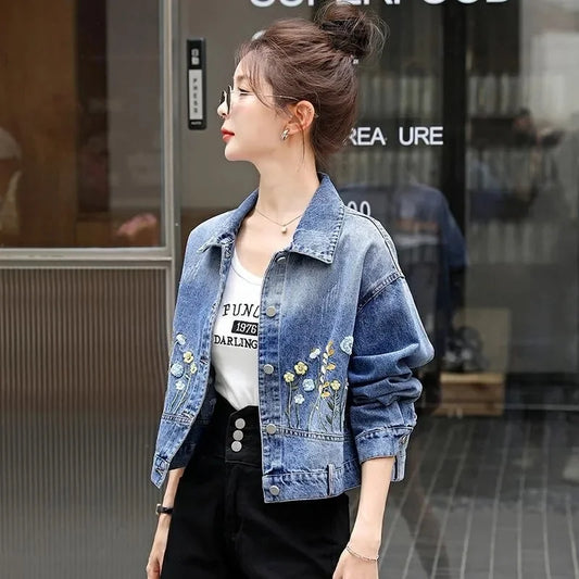 2026 Winter New Casual Denim Jacket Women Embroidered Denim Short Jacket Women Casual Fashionable Denim Coat Top Outerwear