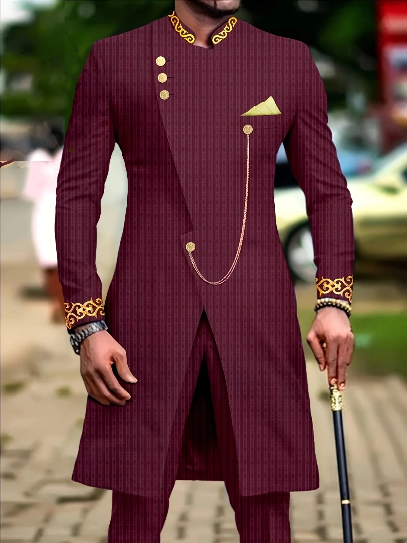 Men's casual two-piece suit set with long sleeves, mid-length jacket and trousers.