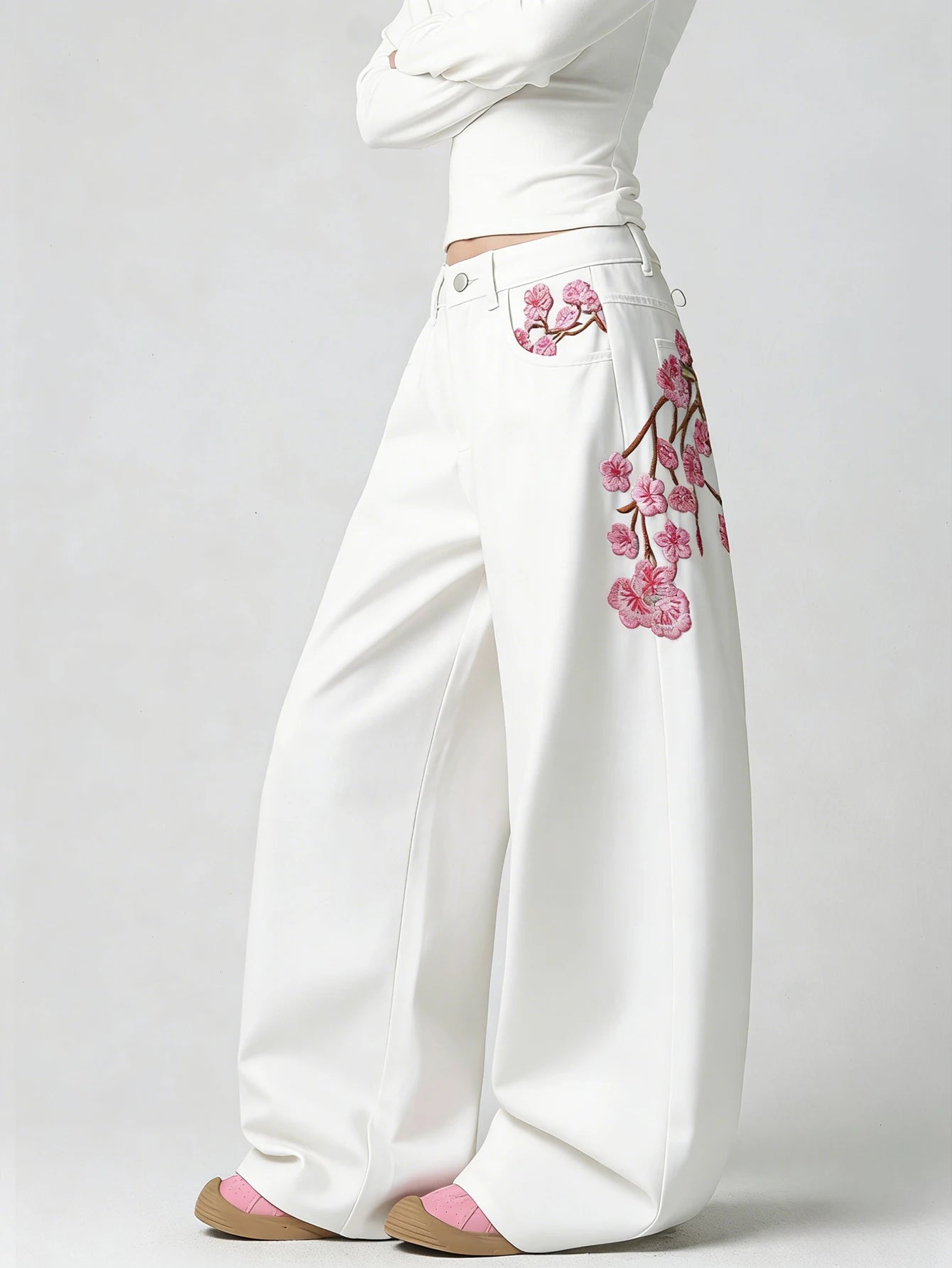 Women's White Embroidered High-Waist Loose Wide-Leg Jeans Y2K Street Trend Comfortable Everyday Versatile All-Season Pants