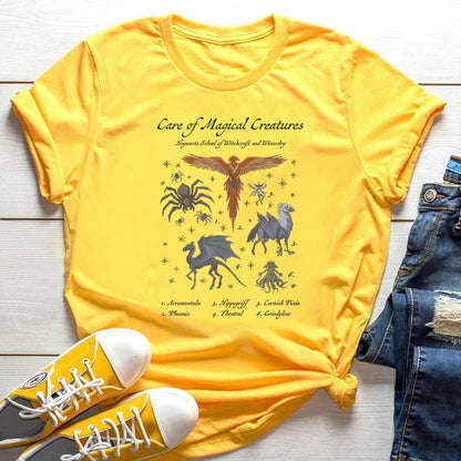 Vintage Magic School T-shirt Magical Creatures Graphic Tee Wizarding World Shirt HP Magic Movie Aesthetic Clothes Bookish Tshirt