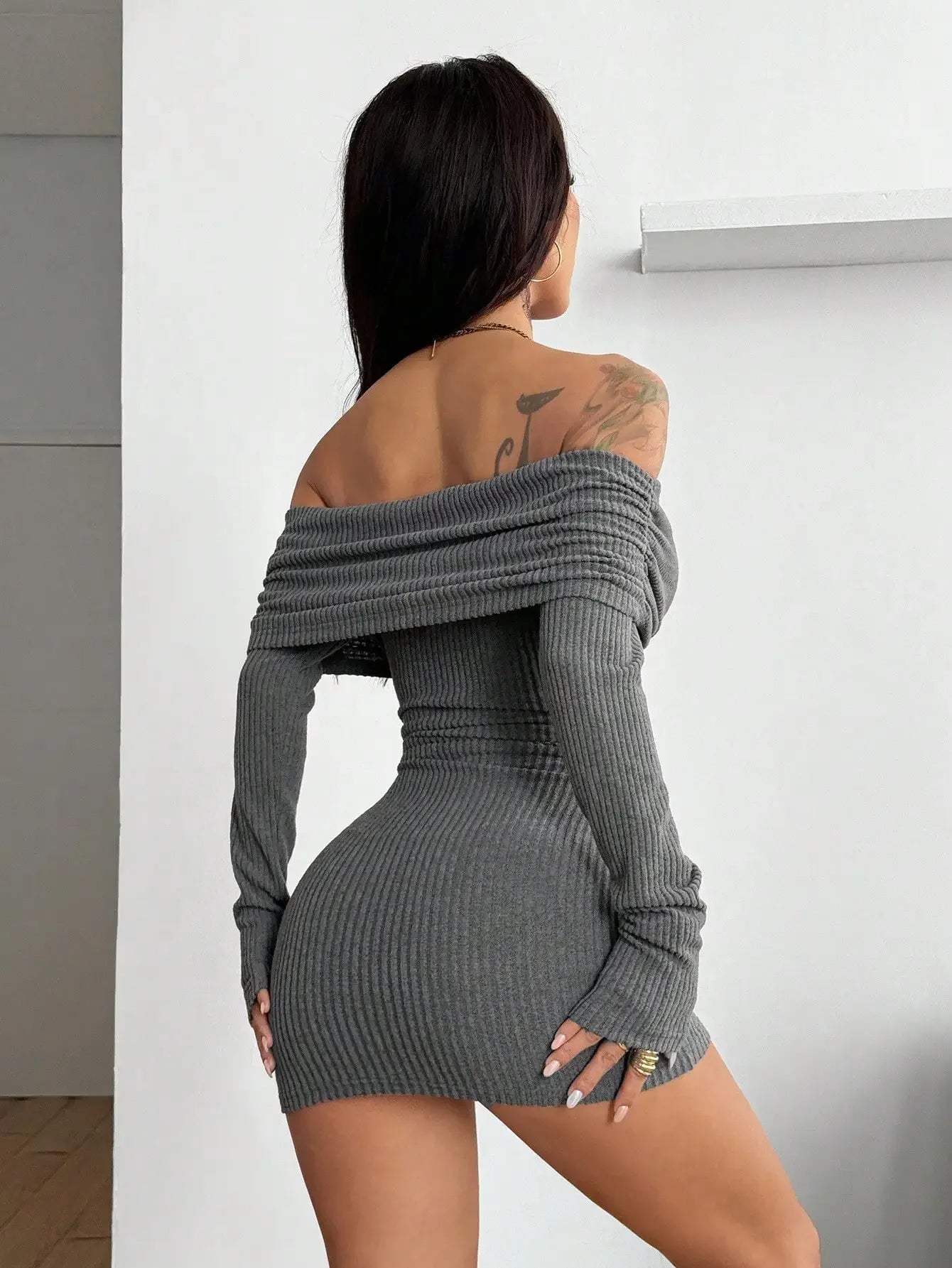 Women's Y2K Street Style Casual Ribbed Knit Elastic Fitted Shoulder Bared Mini Dress Daily Wear Comfortable Bodycon Dress