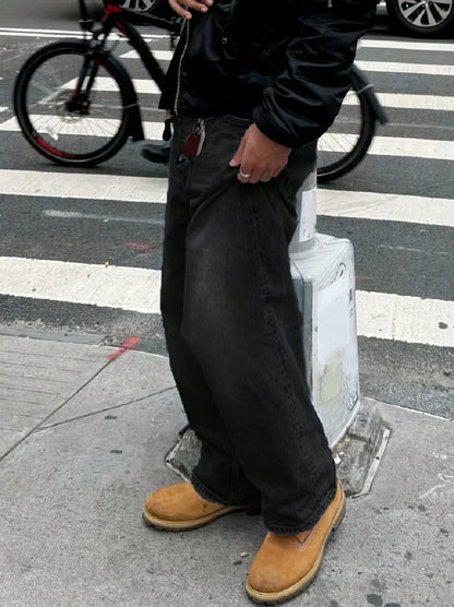 Men's Retro Loose-Fit Jeans, Versatile and Casual for All Seasons