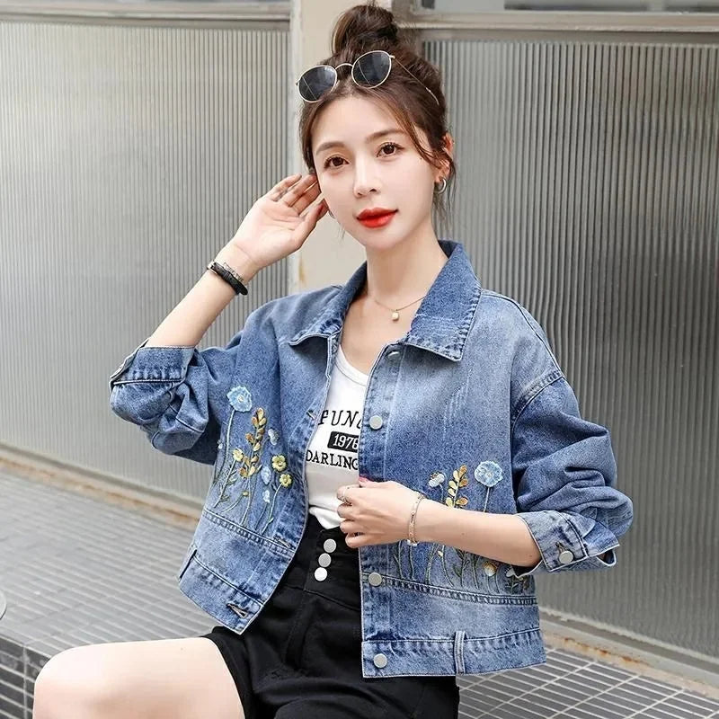 2026 Winter New Casual Denim Jacket Women Embroidered Denim Short Jacket Women Casual Fashionable Denim Coat Top Outerwear