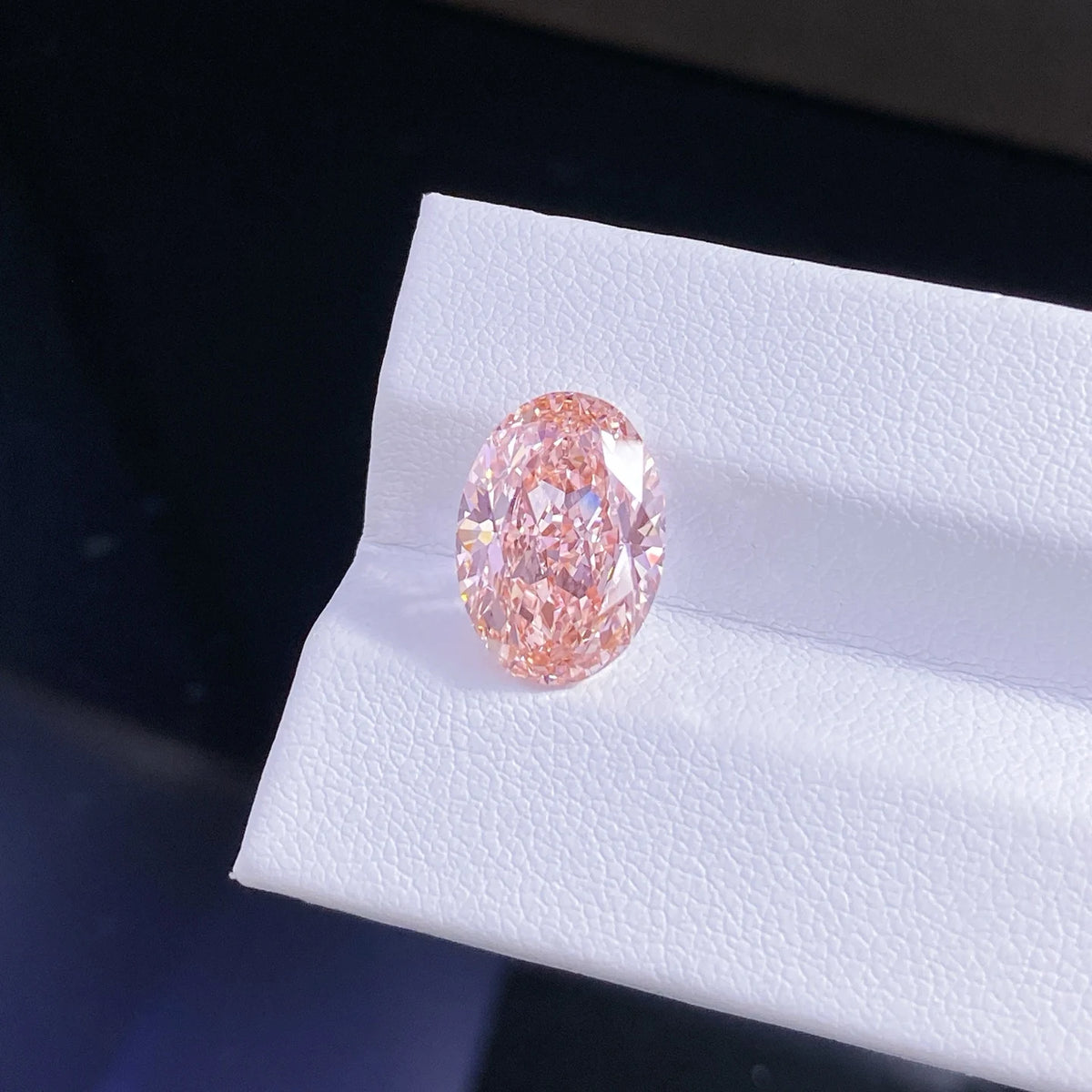 With IGI certificates Pink lab grown diamonds CVD HPHT Fancy Color Lab Created Diamond Wholesale