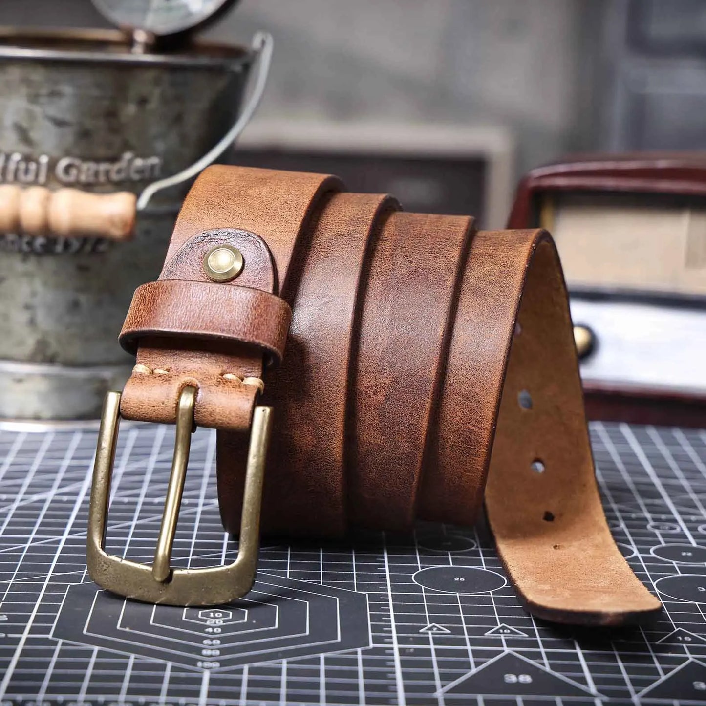 Vintage Genuine Leather Men's Belt With Solid Brass Buckle, Casual Pin Buckle Belt With Gift Box, Thickened Italian Cowhide