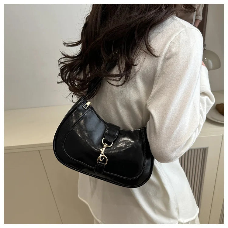 Women's Simple Solid Color Shoulder Bag, Casual Everyday Style, Fashionable Burgundy Color.Shoulder Bag/Tote Bag