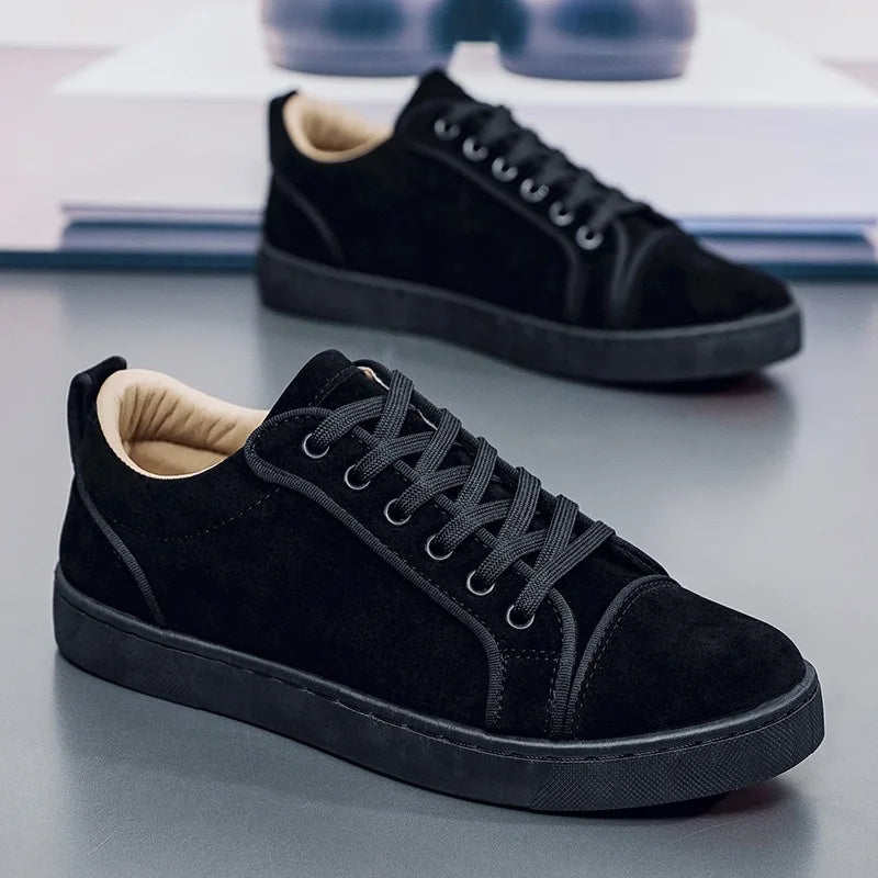2026 New Trendy Round Toe Men Casual Flats Comfortable Non Slip Hard Wearing Sport Shoes Cross Tied Concise Lightweigh Sneakers