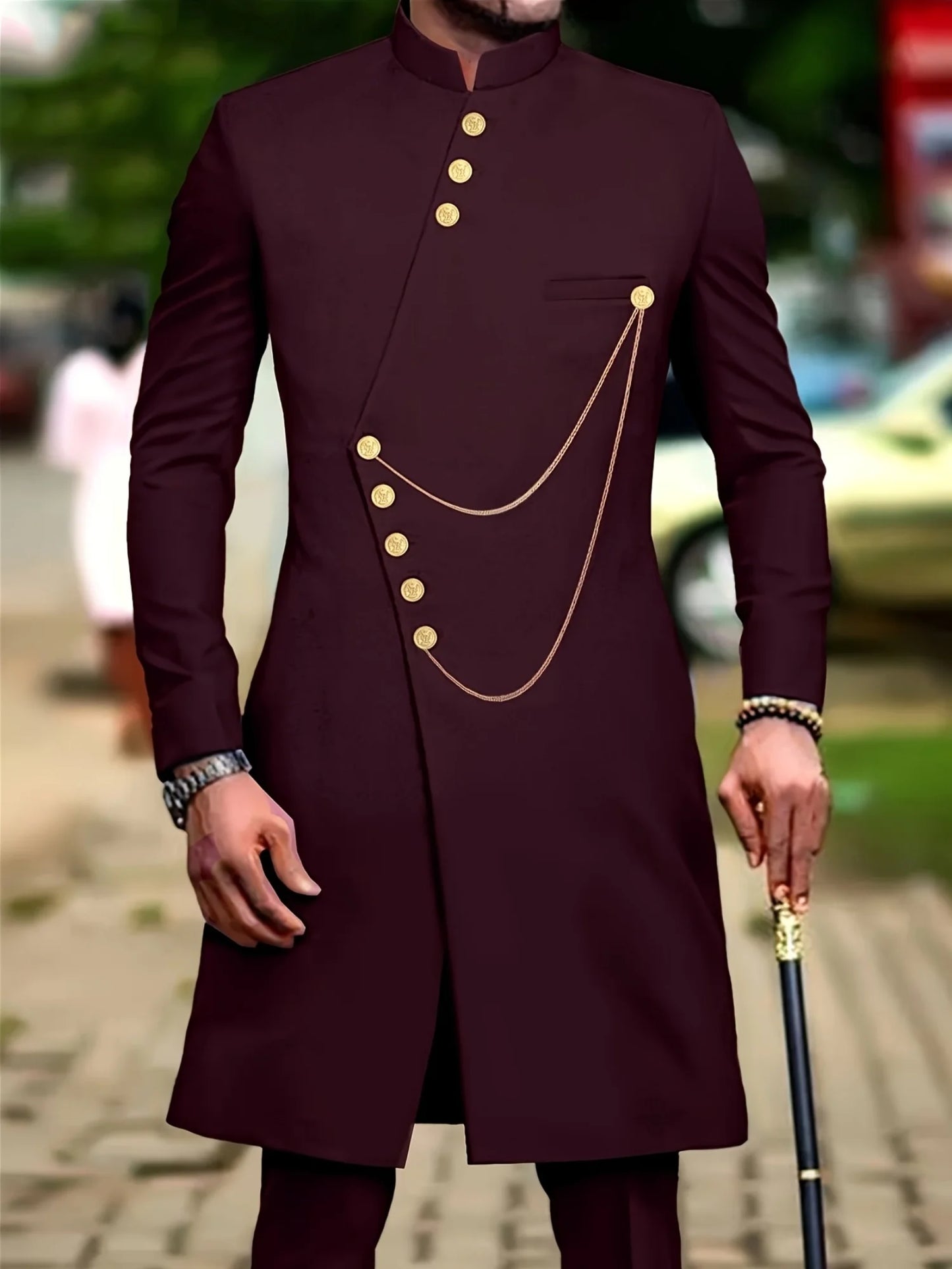 Men's casual two-piece suit set with long sleeves, mid-length jacket and trousers.