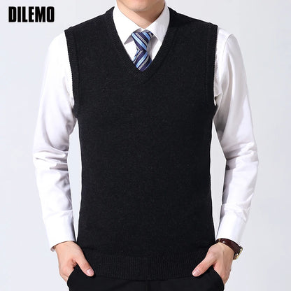 2026 New Fashion Brand Sweater Man Pullovers Vest Slim Fit Jumpers Knitwear Sleeveless Winter