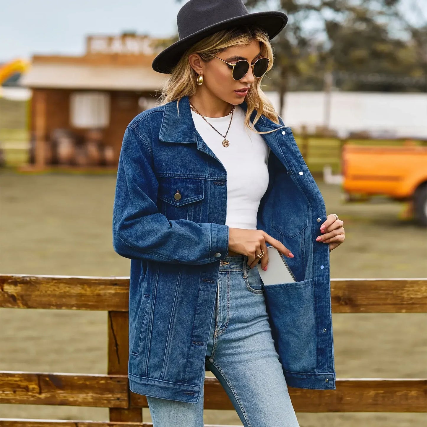 Vintage Denim Jacket Women Autumn Winter Loose Lapel Single-breasted Cardigan Coat Ladies Fashion Casual Commuter Outerwear 2024