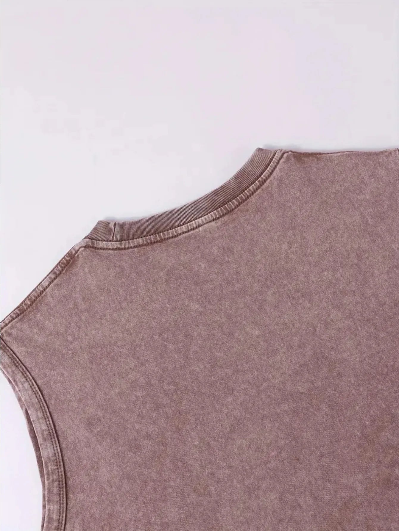 Sleeveless T-Shirt Made Of, Featuring A Washed End and A Y2K Style.