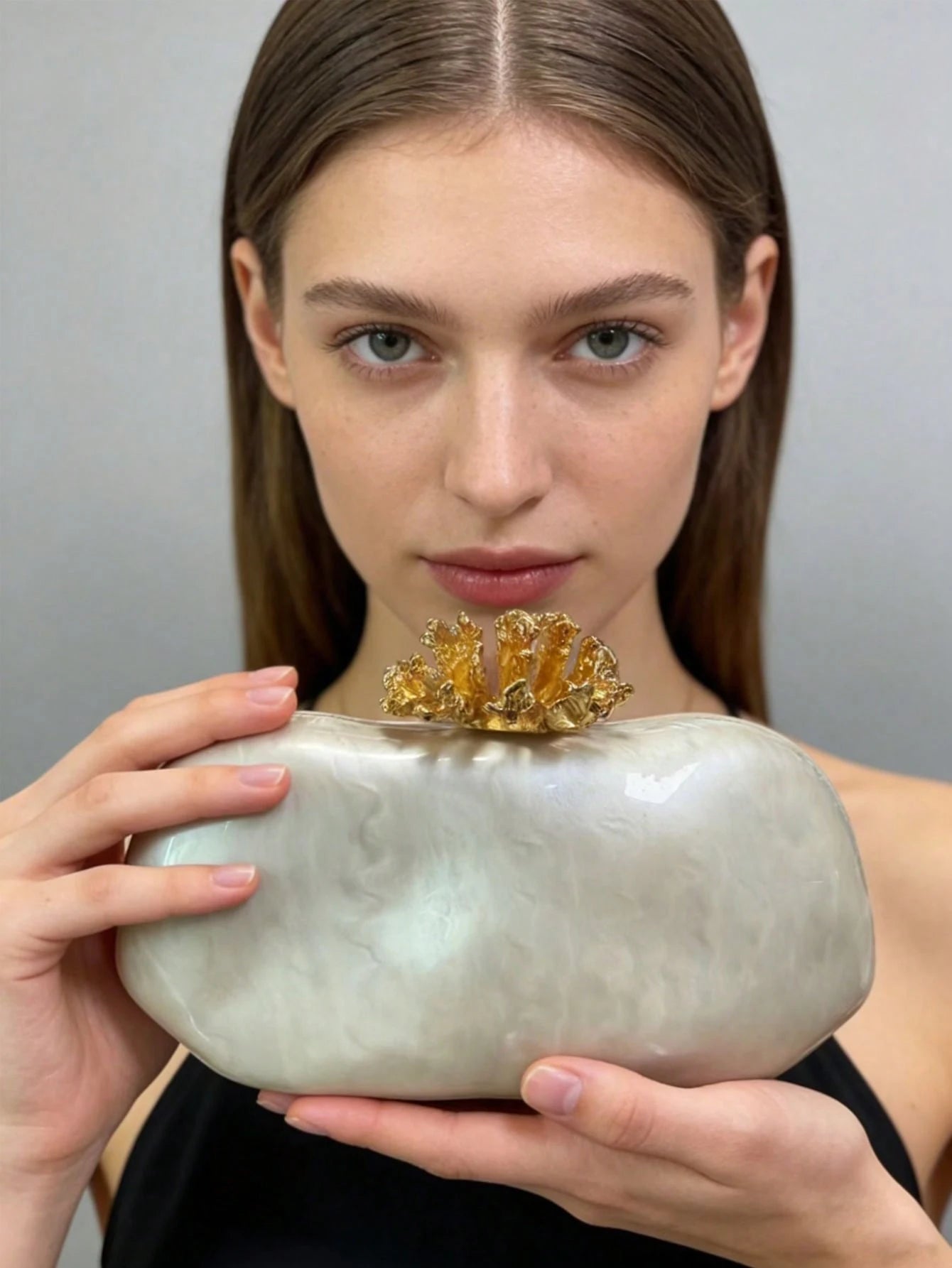 2026 New Shoulder Bag For Women Acrylic Alloy Flower Shell Bag Ladies Fashion Wedding Banquet Evening Bag Bridal Handbag Clutch Purse