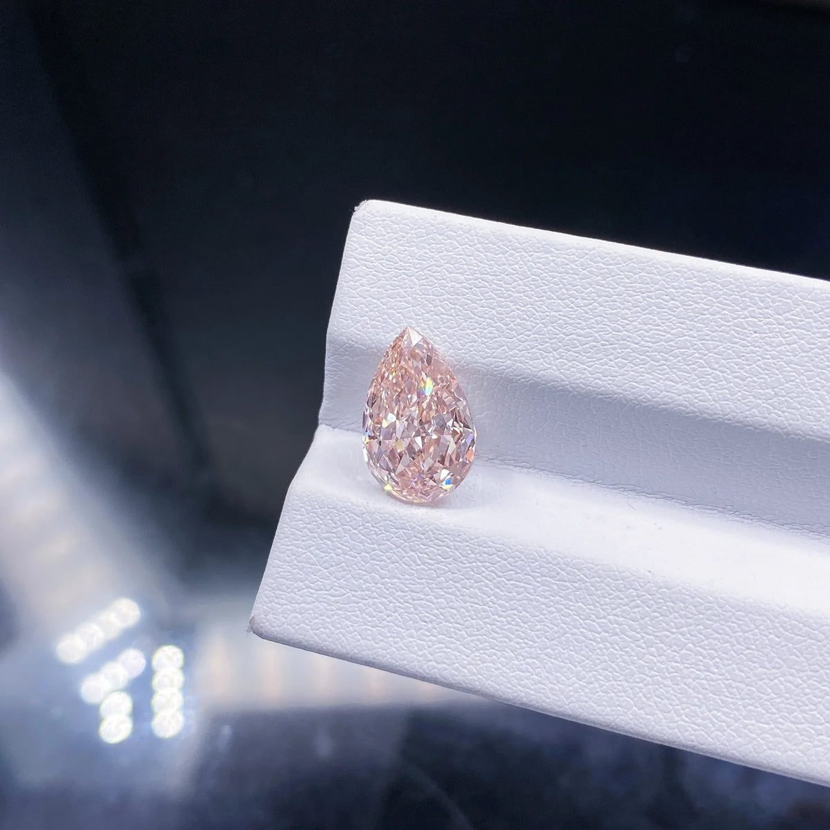 With IGI certificates Pink lab grown diamonds CVD HPHT Fancy Color Lab Created Diamond Wholesale
